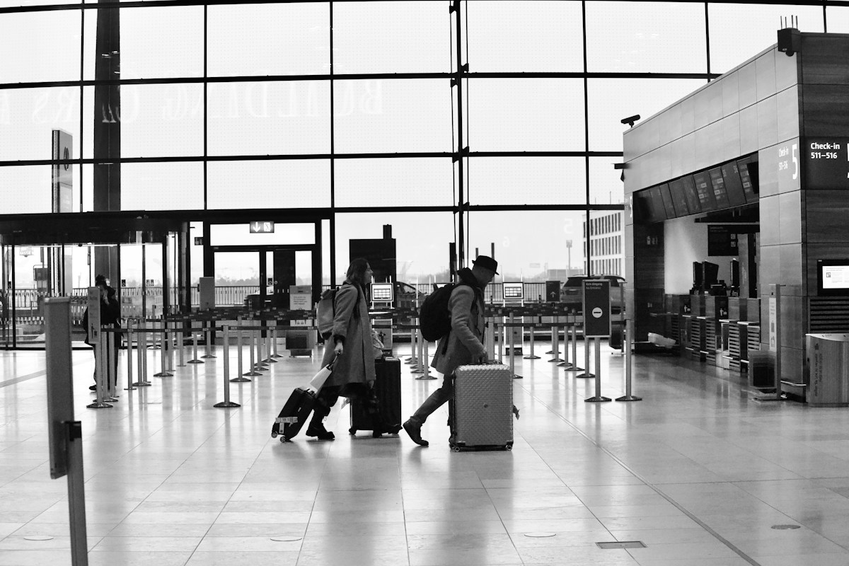 Layovers, Hotels & Accessibility for Families, Solo Travelers, and Groups