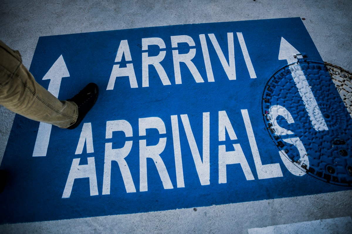 Navigating Customs & Immigration: Compare Time, Convenience, and Support